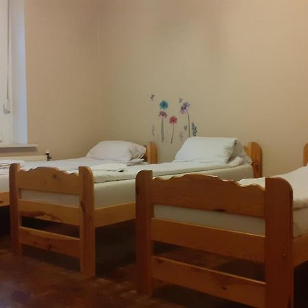 Kamienica Apartman Gniezno Kültér fotó